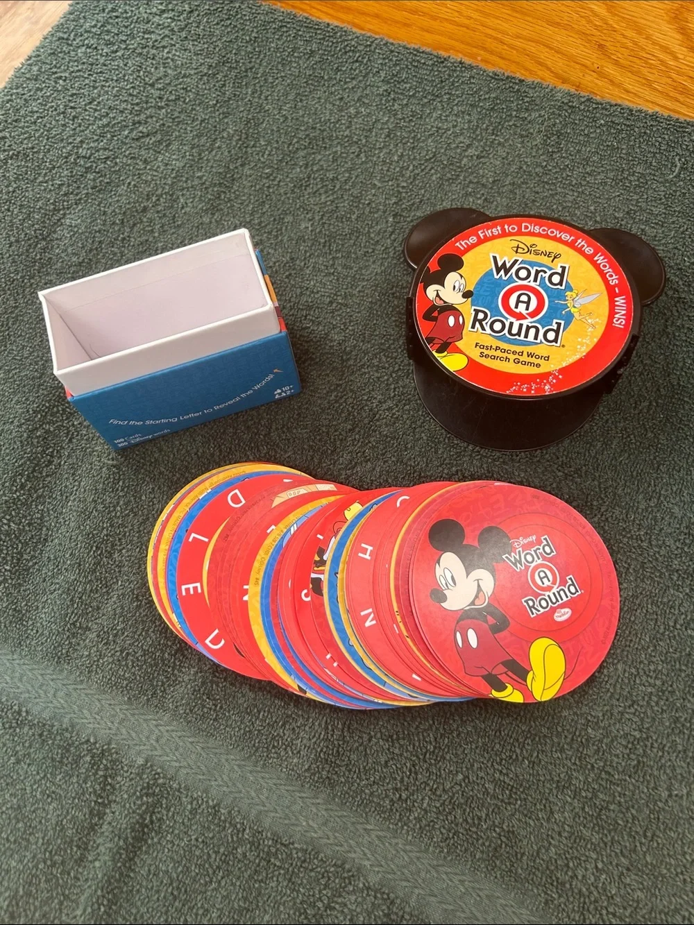 Disney Word A Round Game – Red, Yellow, Blue